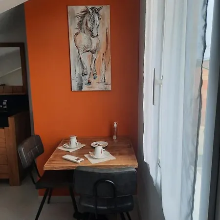 Apartment L'art Doise *